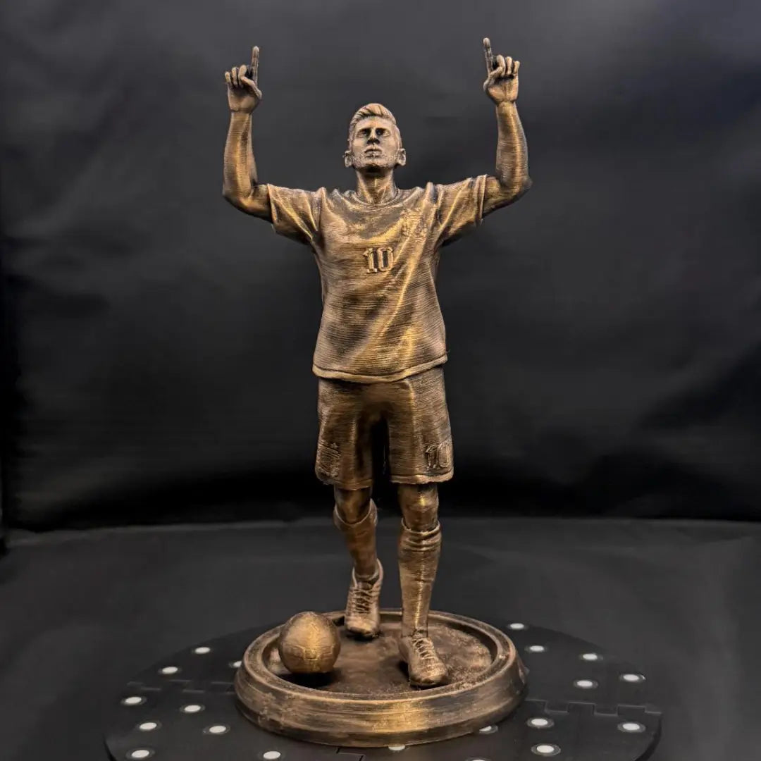 Lionel Messi Resin Action Figure – PG Edition | Premium Football Player Showpiece for Fans, Kids & Collectors | Bronze Finish Sports Collectible for Home & Office Décor