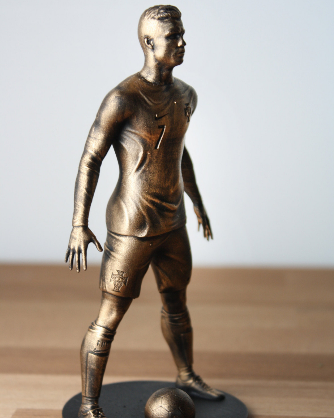 Football Player Resin Figure – Ronaldo PG Edition – Premium Sports Action Figure for Fans, Kids & Collectors – Detailed Design, Ideal for Display & Gifting